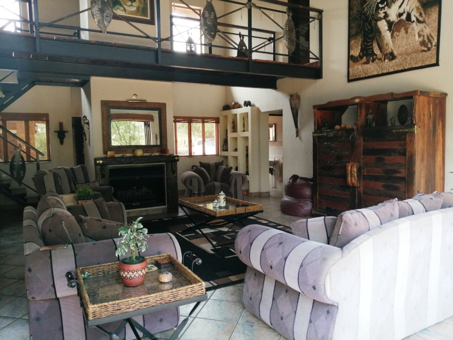 4 Bedroom Property for Sale in Boschenvaal River Front Lodges Free State